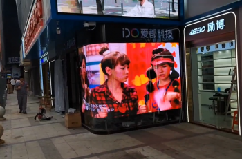LED透明屏P3.91-7.82装饰华强北店铺橱窗,对外显示亮度高
